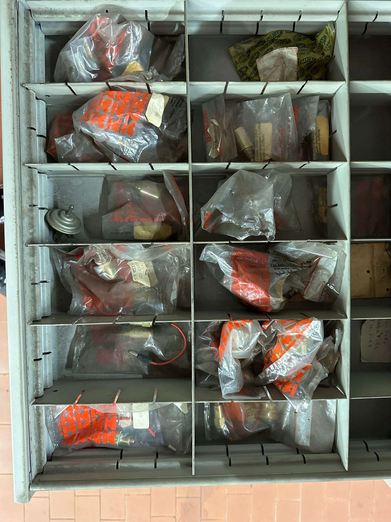 RICAMBI CARBURATORI WEBER E SOLEX - immagine 9