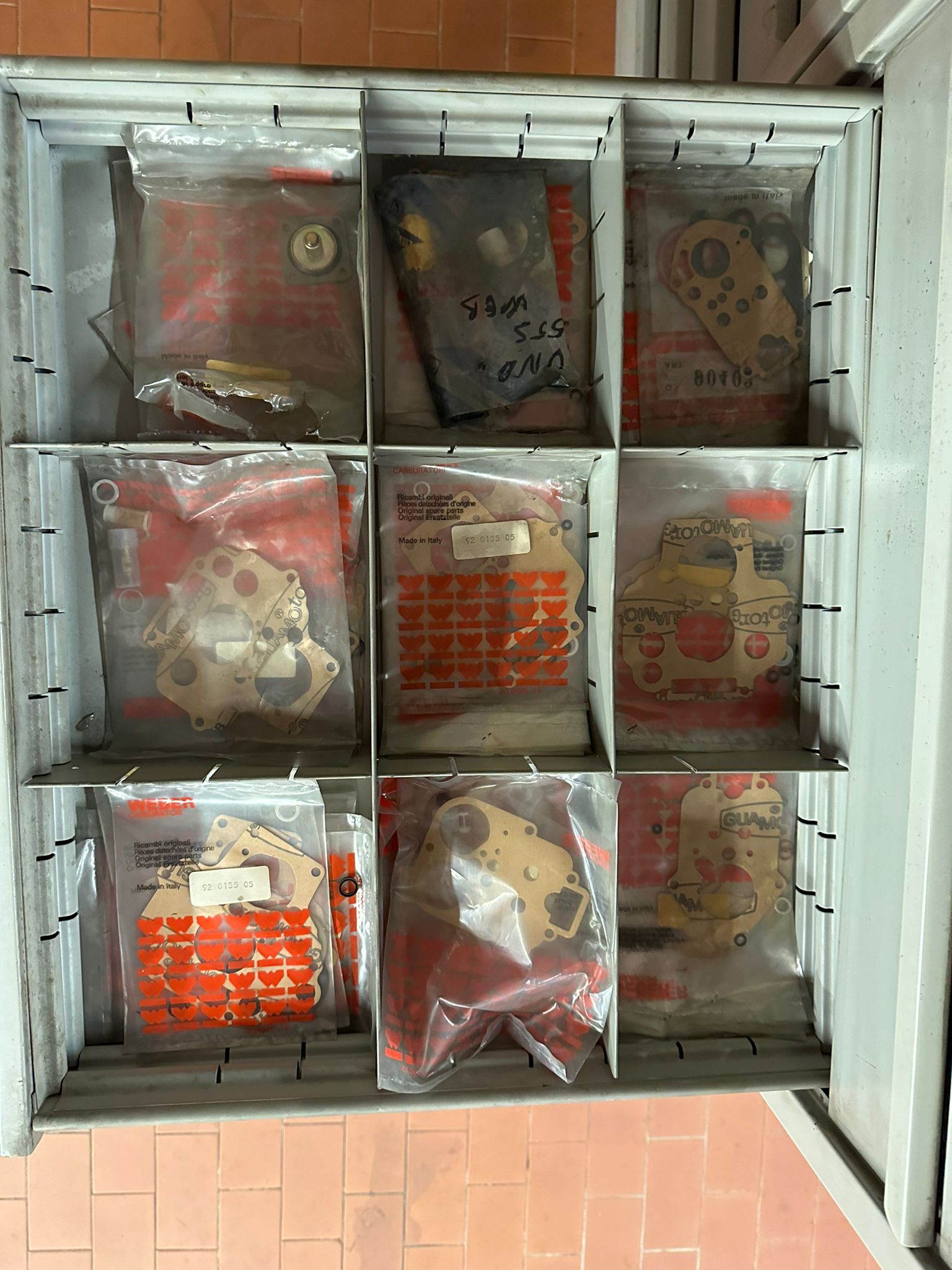 RICAMBI CARBURATORI WEBER E SOLEX - immagine 11